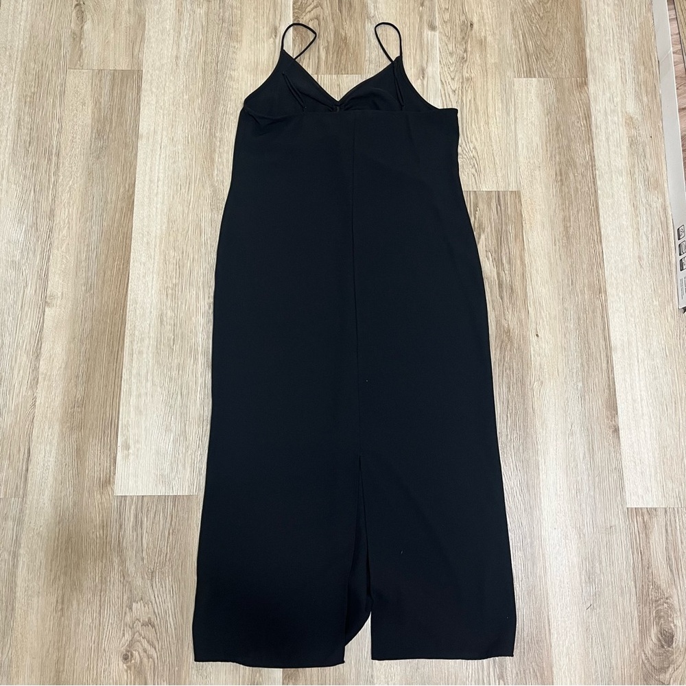 H&M DRESS - Picture 3 of 4